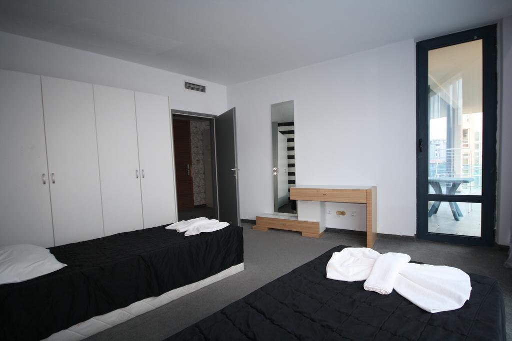 Riviera Blue Hotel ساني بيتش المظهر الخارجي الصورة